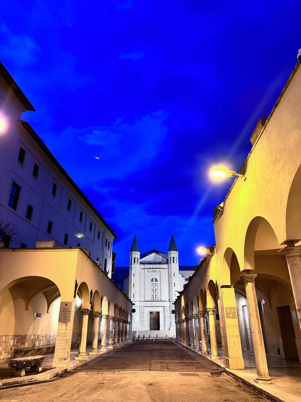 B&B Palazzo Sassatelli กาสเชีย ภายนอก รูปภาพ